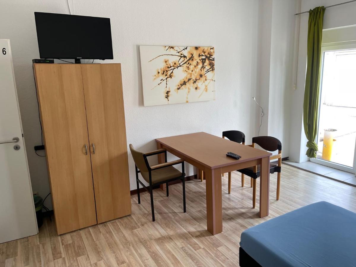 Bed4You Gaestehaus 1 Bergshausen Εξωτερικό φωτογραφία
